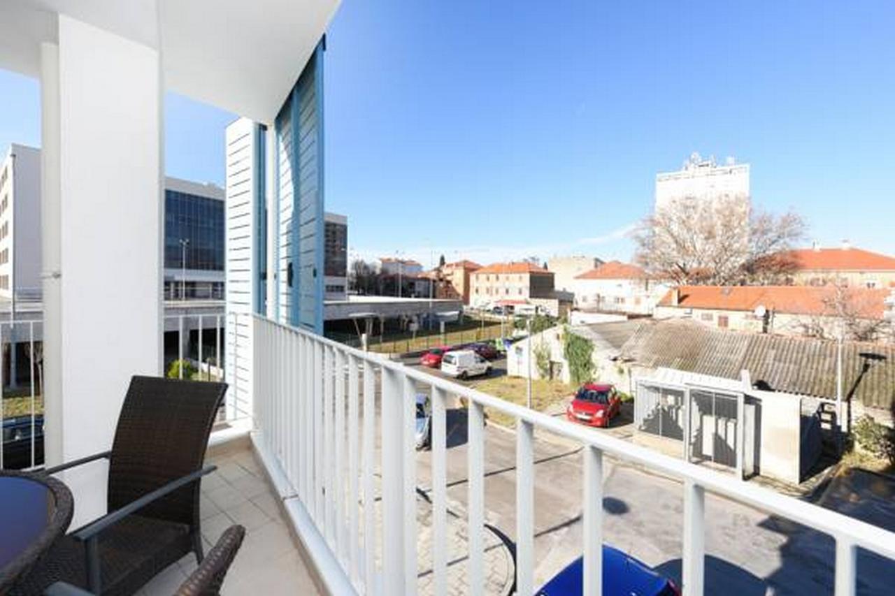 Eli Apartment